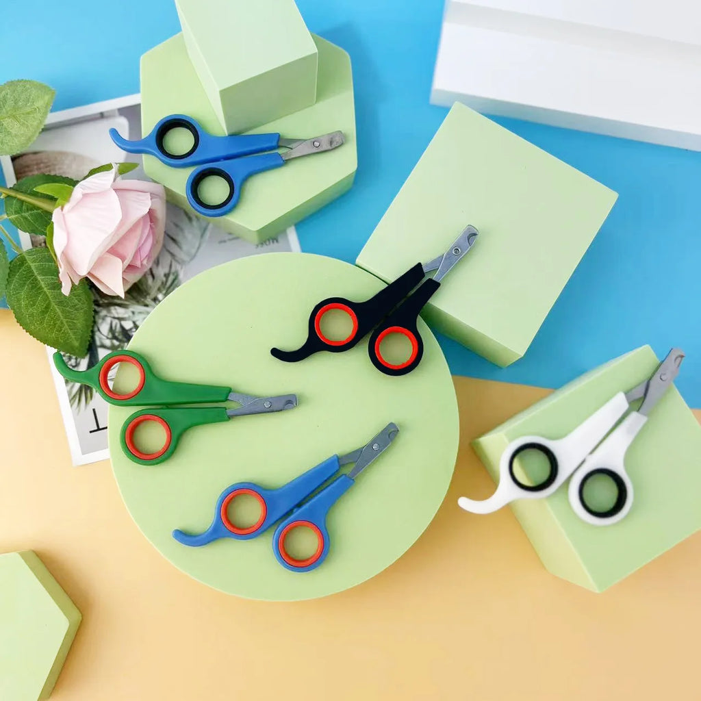 Labor-Saving Pet Nail Clippers